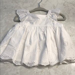 White gap flowy shirt 6 to 12 months